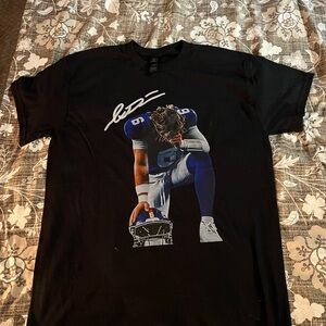 Gildan Black Men's T-Shirt with Graphic Design